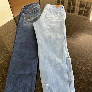 American Eagle Outfitters Super Stretch size 12 short jeans
